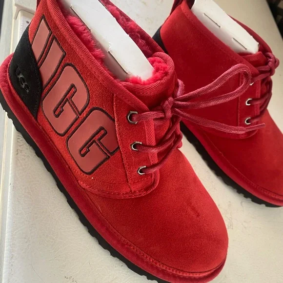 UGG Boots - Picture 5 of 5